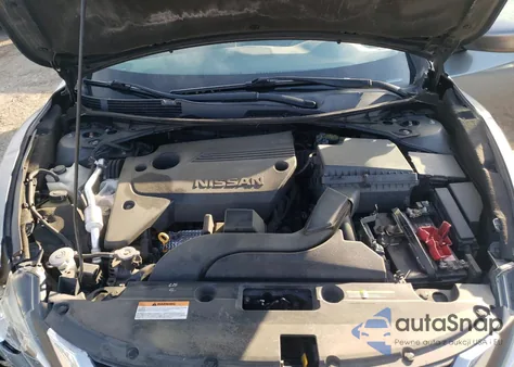 2016 Nissan Altima 2.5 z USA, uszkodzony, nr VIN 1N4AL3AP1GC252038